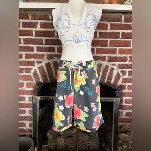 **SOLD** VINTAGE island x hawaii Black Floral Board Shorts
